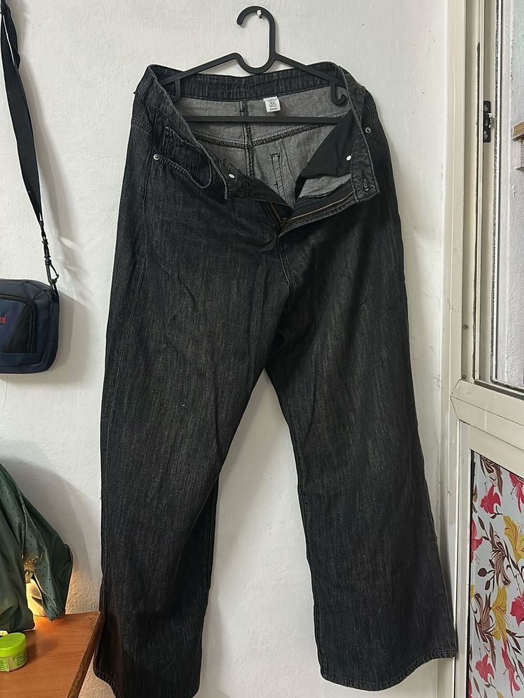 Flared Jeans