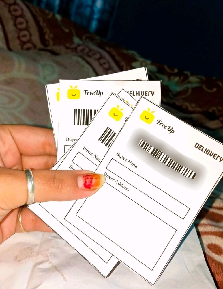 30 Pcs Of Free.  up Shipping Label