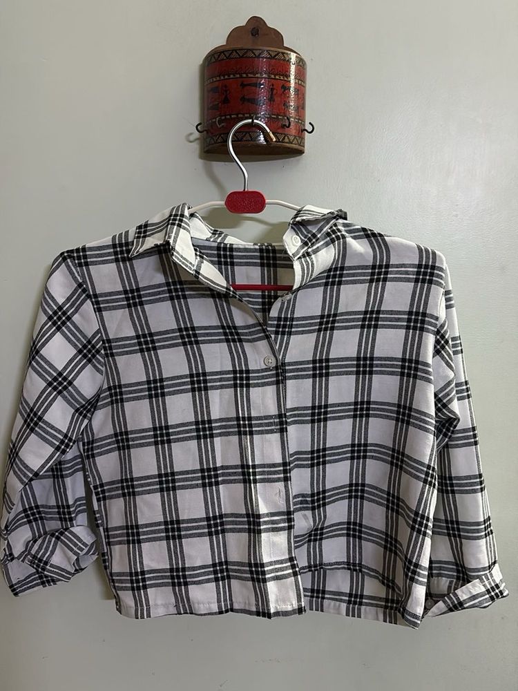 Plaid Crop Shirt
