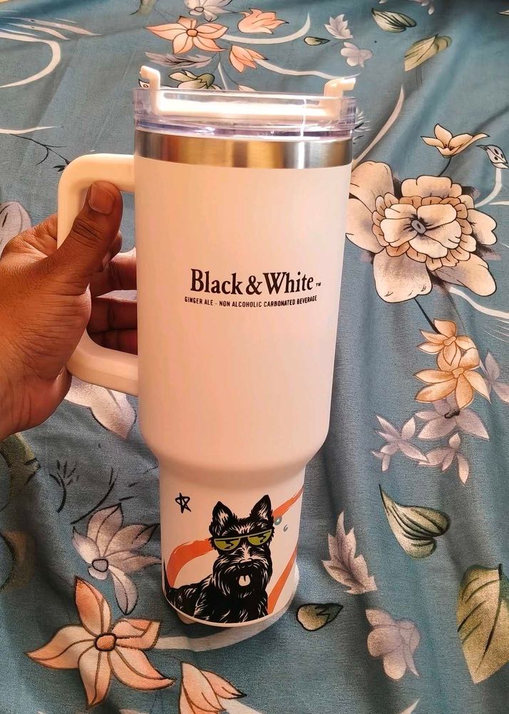 black &amp; white Company tumbler