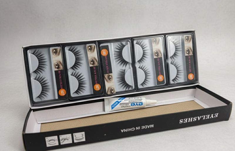 3D New Eyelash Set with Glue