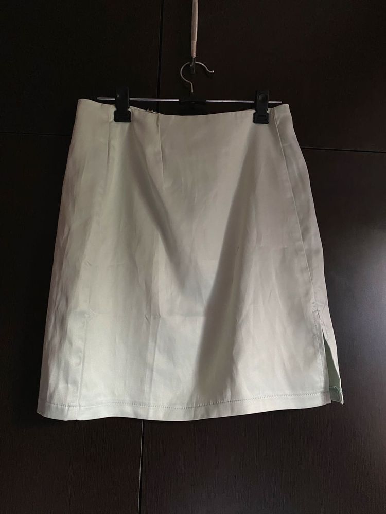 Jeuvre Light Mint Skirt