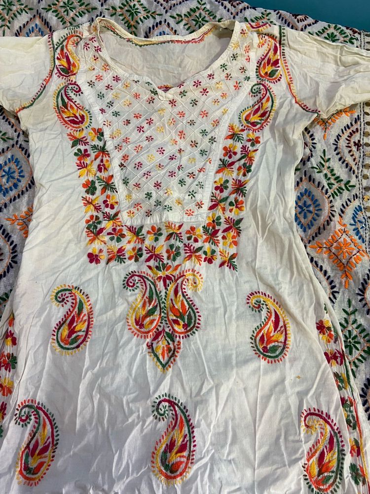 Elegant Embroidered White Kurta