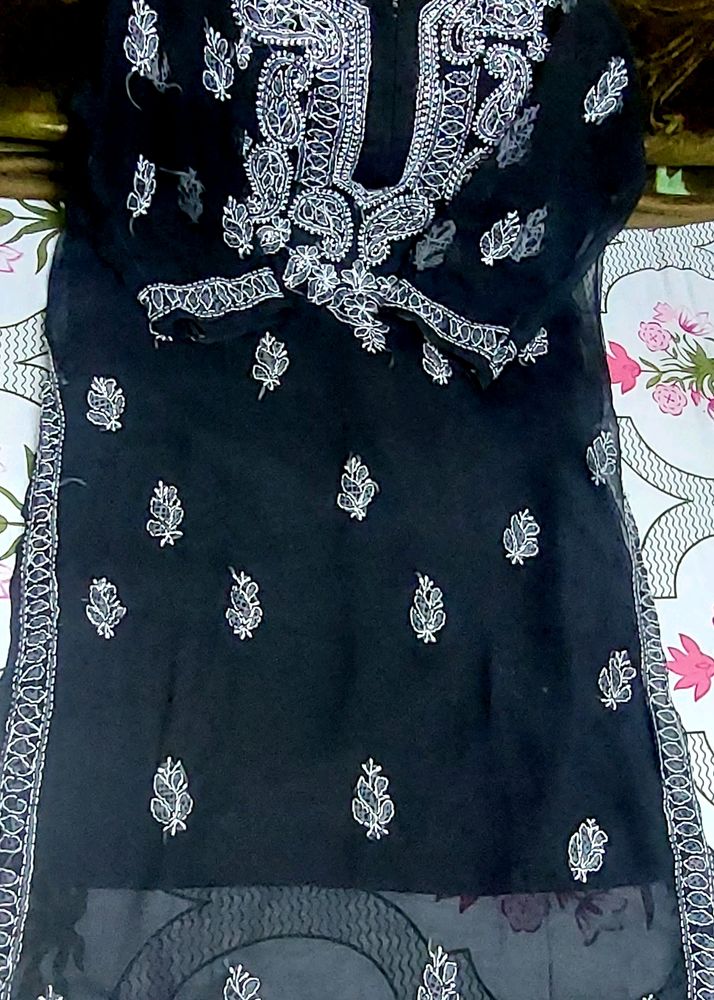 Black Lucknowi Chickenkari ☆☆☆