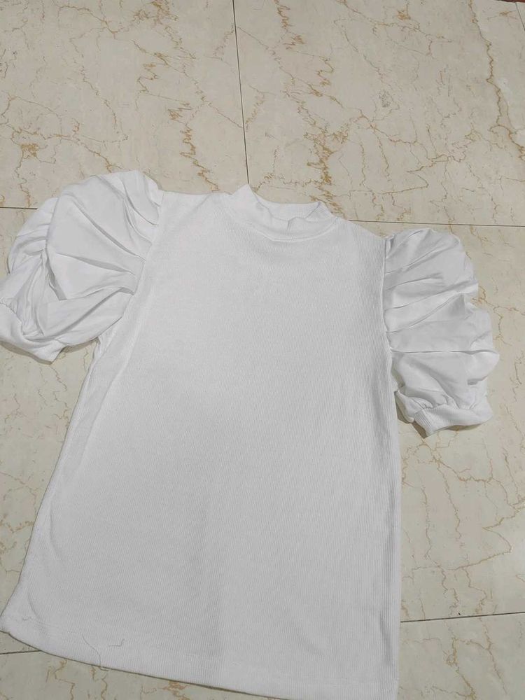 White Puff Sleeve Top