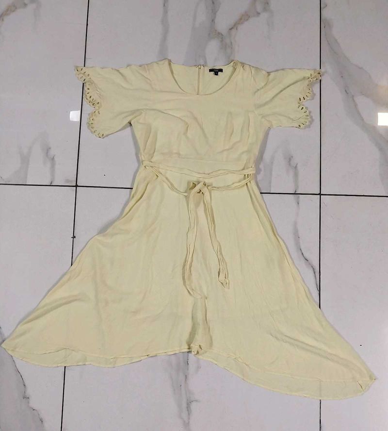 Pale Yellow Dress
