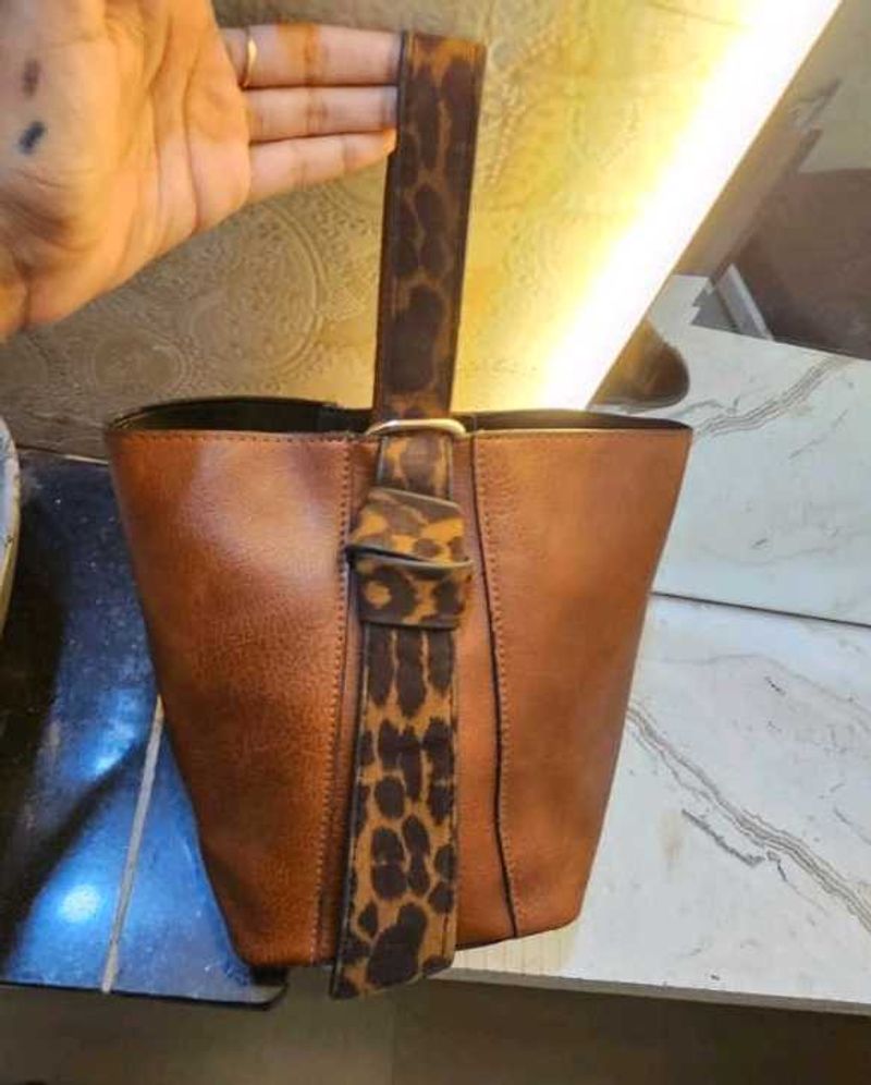 Jimna Cheetah Bucket Bag
