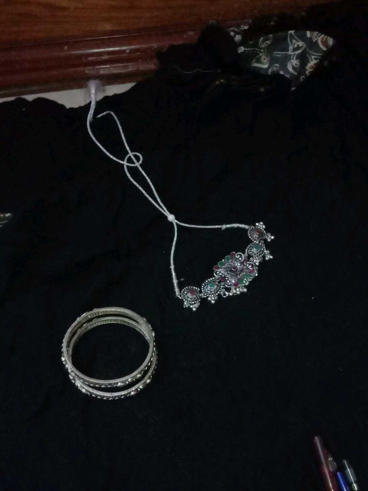 Oxidised Choker With Matching Bangles