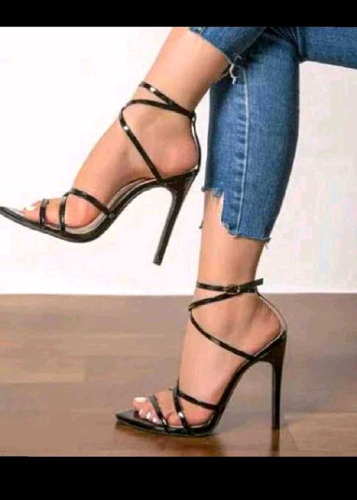 Beautiful New Heel 👠💞 Not Used