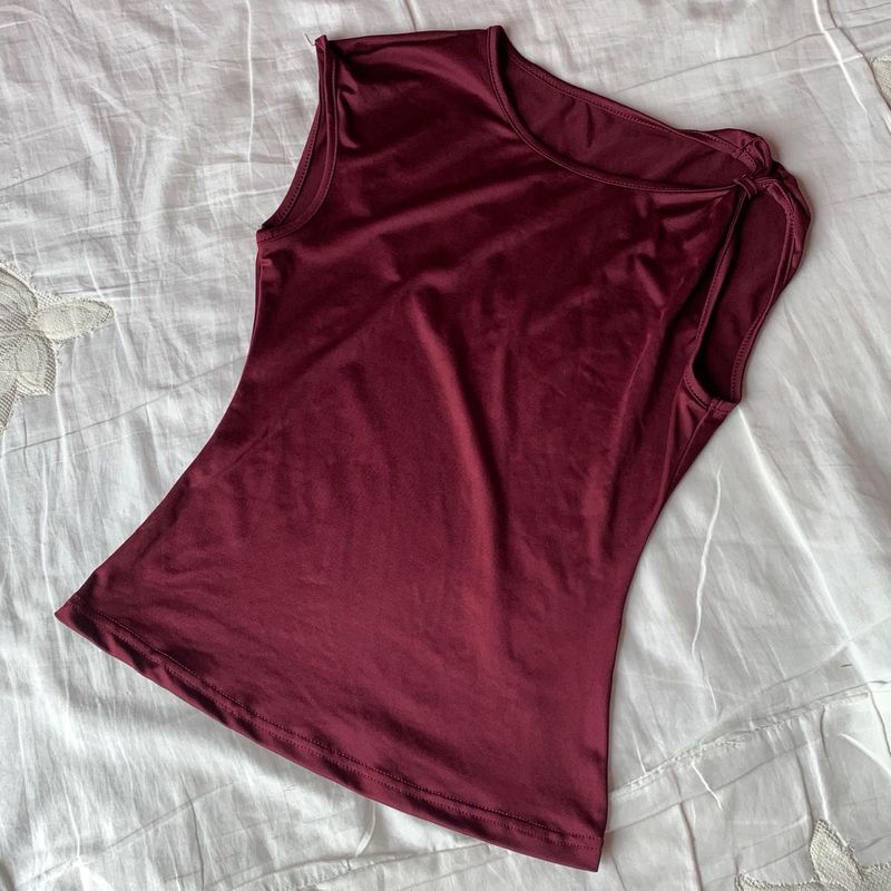 Savana Knotted Tank Top , Burgundy