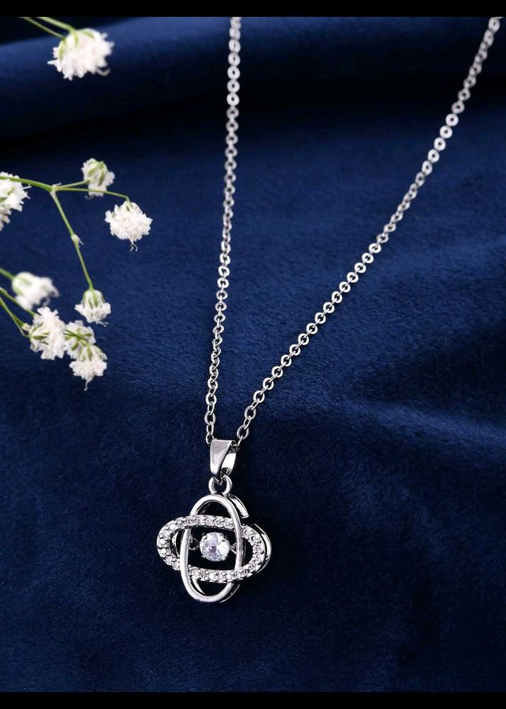 Elegant Silver Necklace