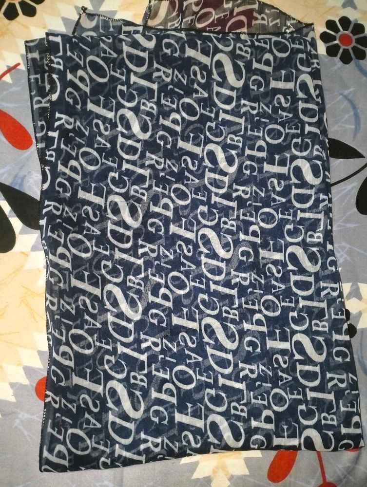 Stylish Printed Scarf