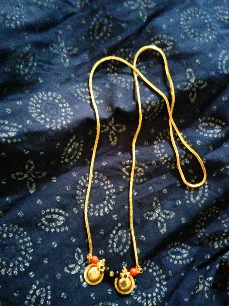 Elegant Gold Mangalsutra