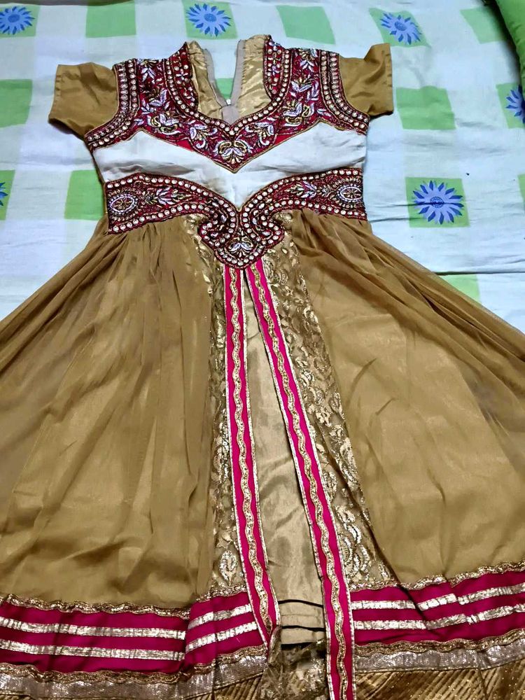 Elegant Ethnic Kurta Set