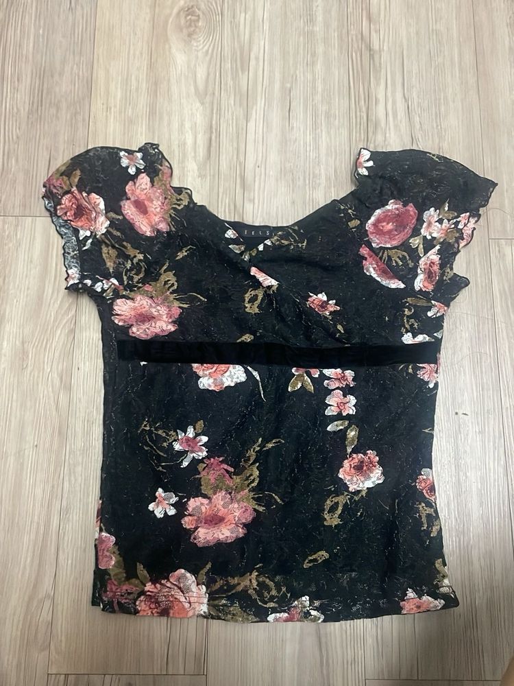 Floral Lace Cap Sleeve Top