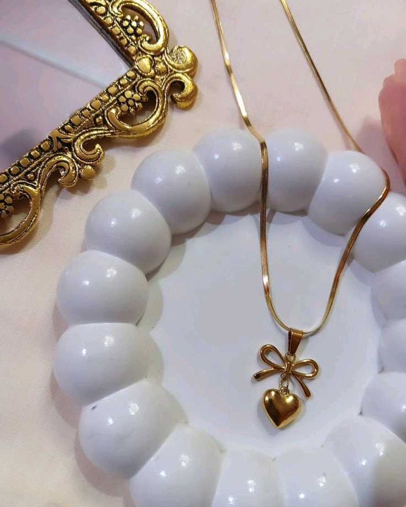 Heart Bow Necklace