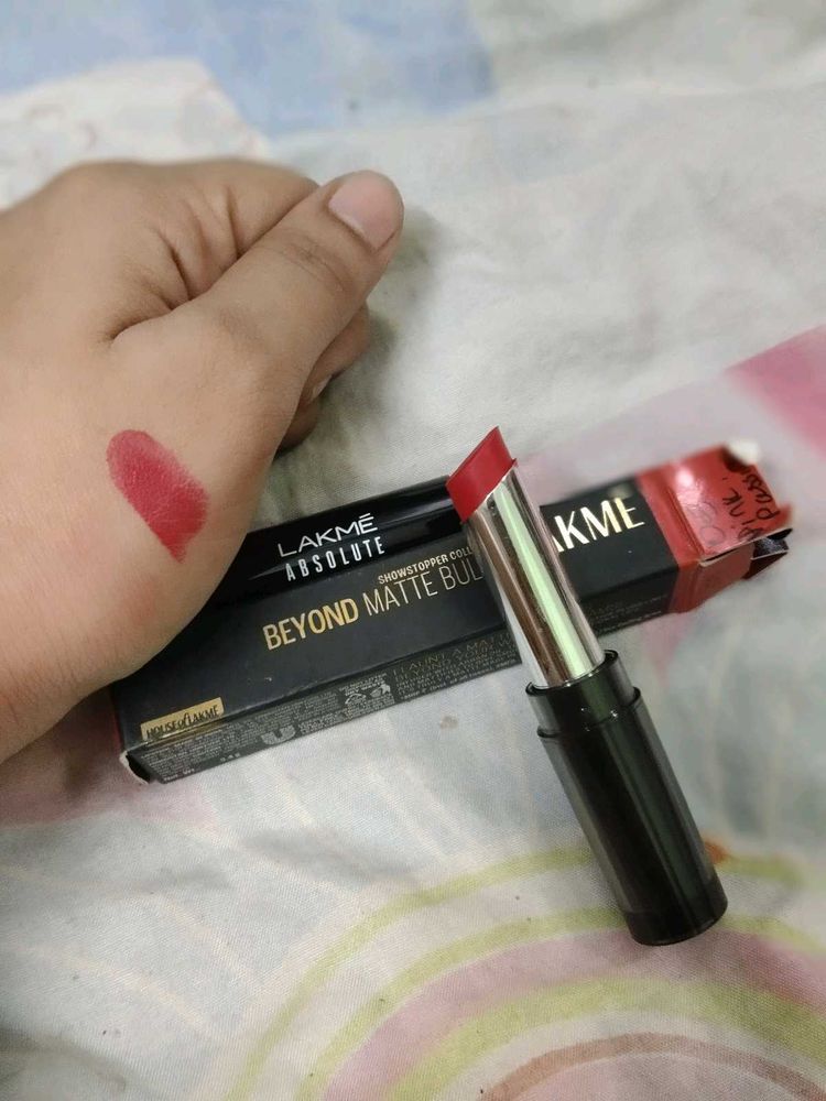 Lakme Beyond Matte Bullet Lipstick