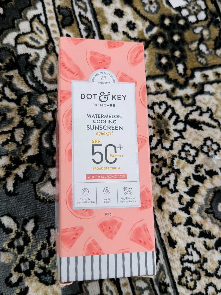 Dot And Key Watermelon Sunscreen 80 Gm
