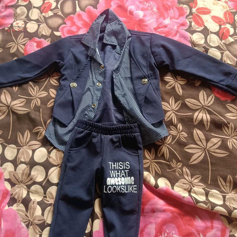 Boy&#39;s Awesome Outfit