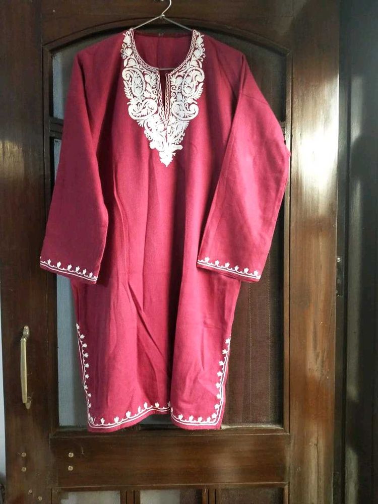 Woolen Pheran with Floral Embroidery