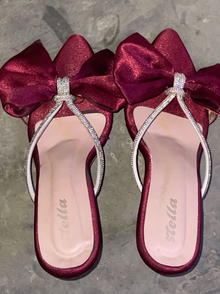 Burgundy Bow Flats