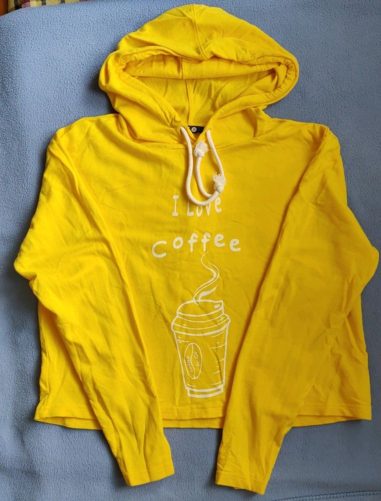Yellow Sweatshirt With Hoodie