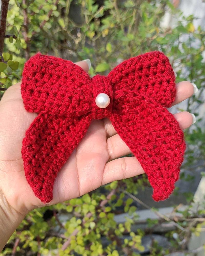 Red Crochet Bow Hair Clip
