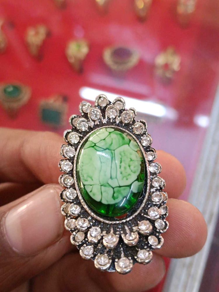 Green Stone Fashion Ring