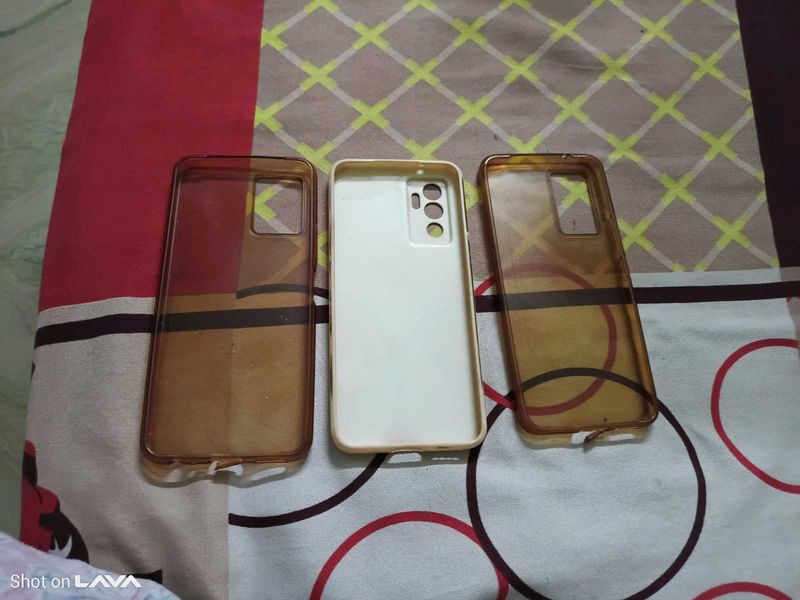 Vivo Y75 and VivoY21