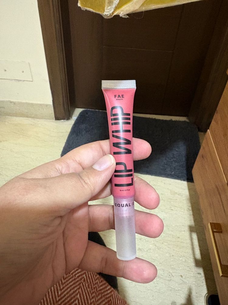 FAE Lip Whip -shade wet