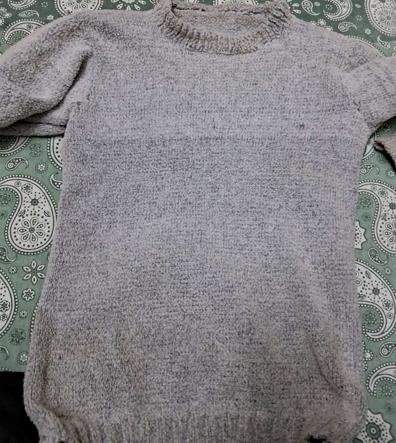 Cozy Gray Knit Sweater