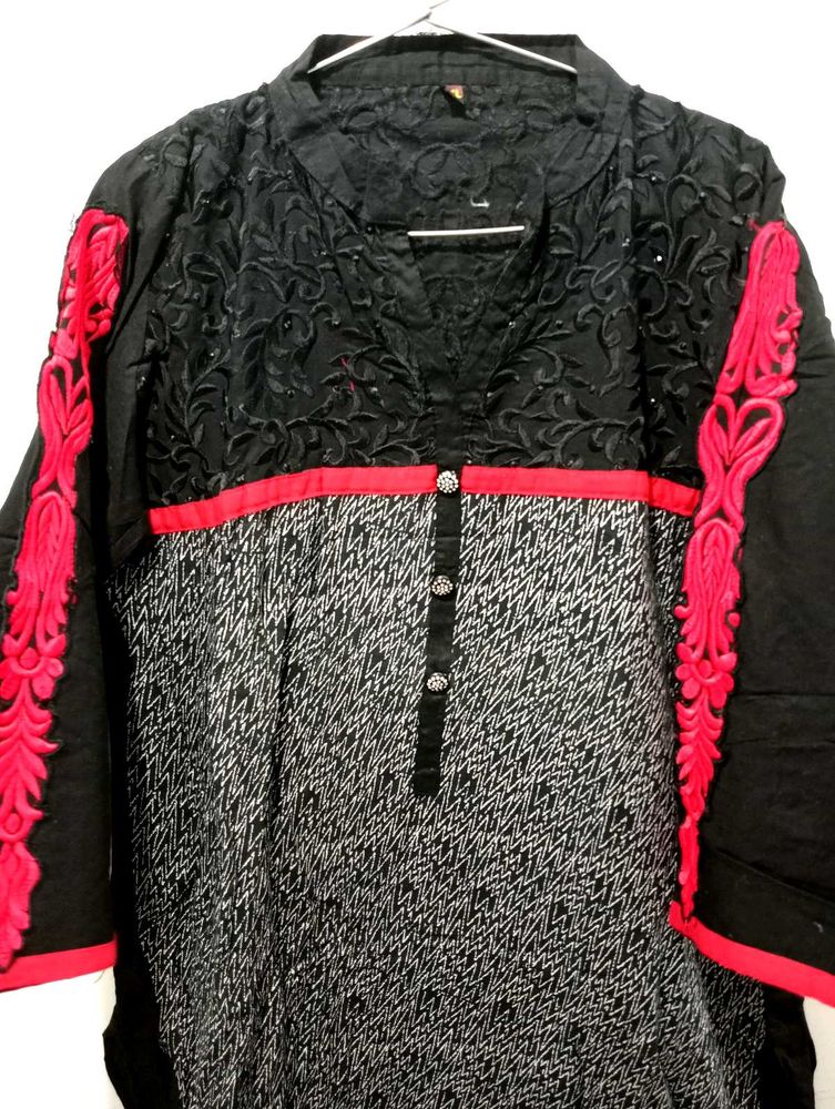 Embroided Printed Kurta