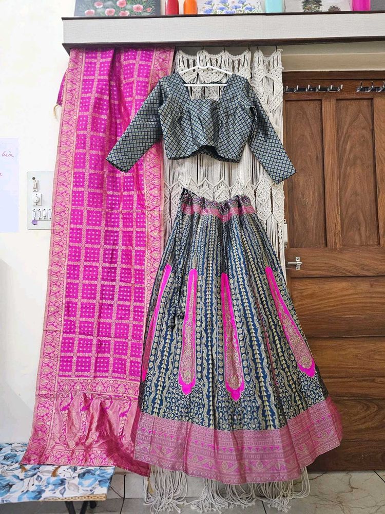 Elegant Lehenga Choli Set