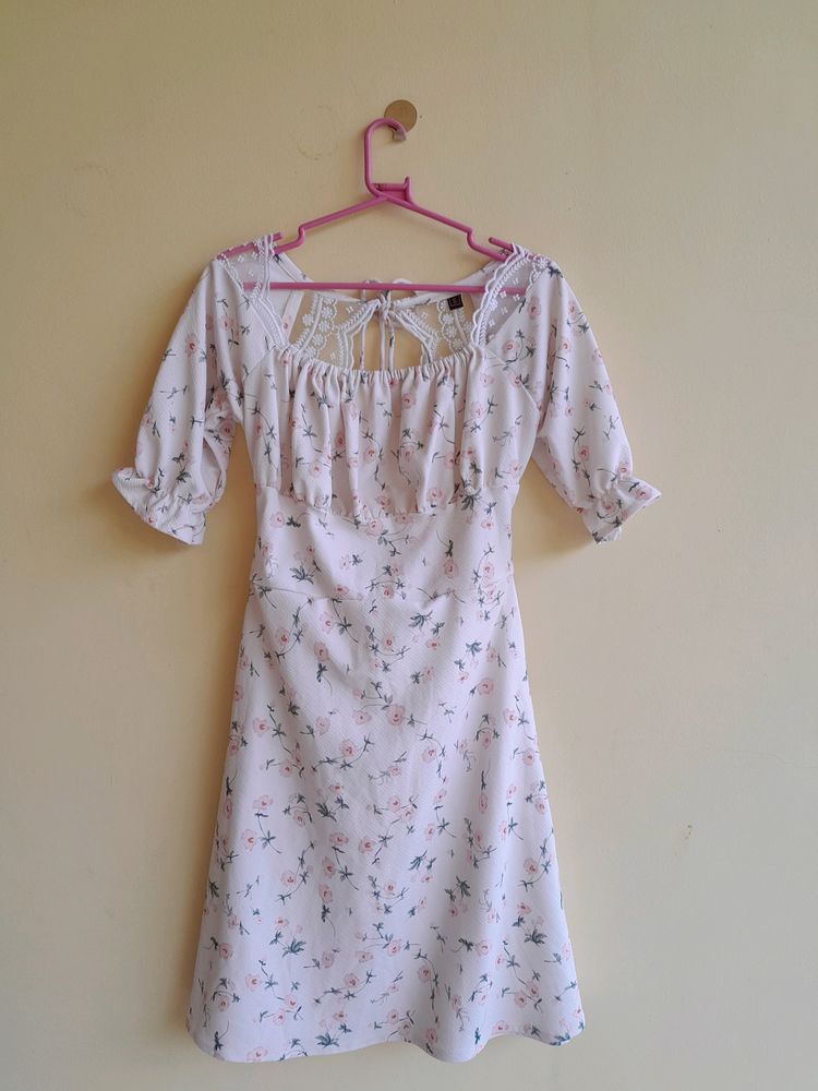 Cottage Core Dress 🪞