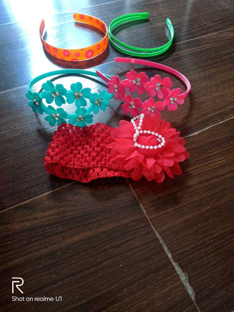 Hair Bands With Toys