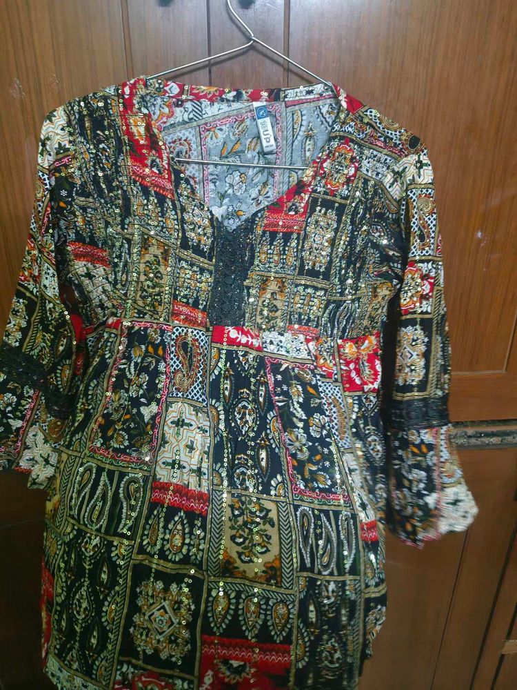 Printed Tunic Top