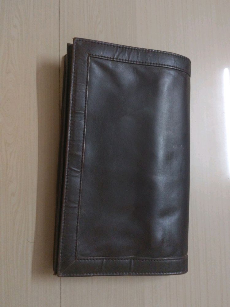 Pure leather Purse With Good condition.