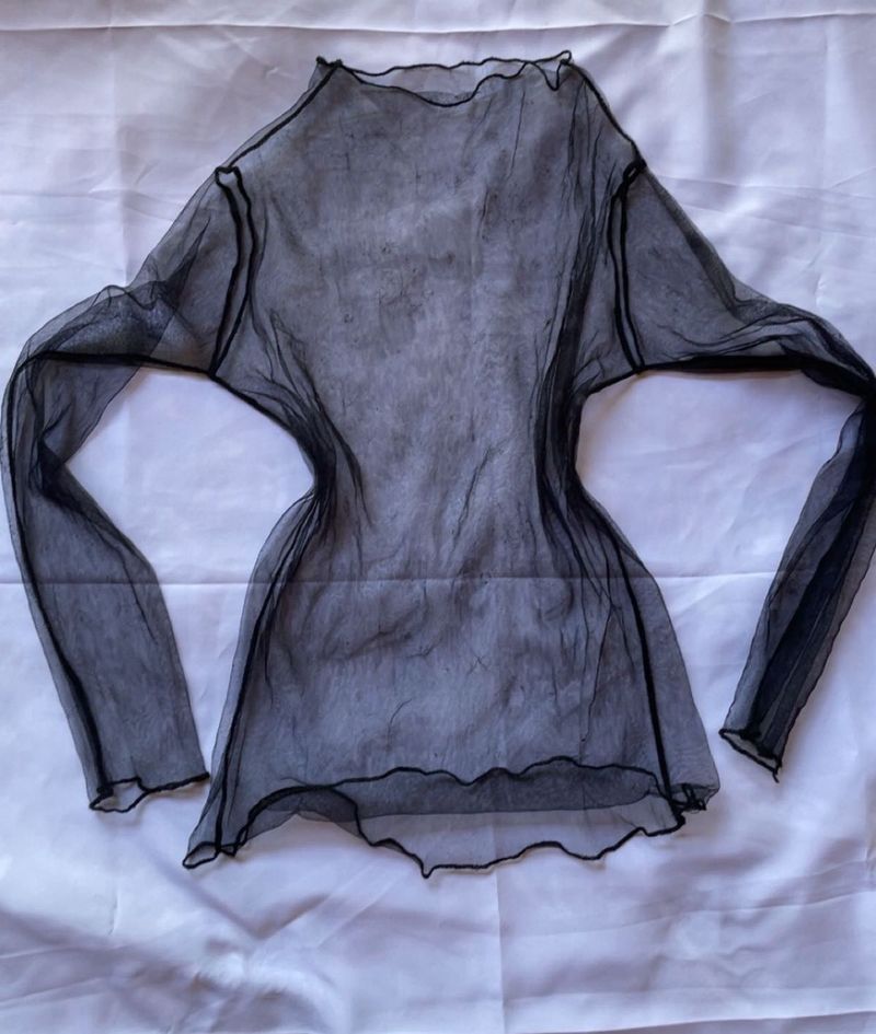 Transparency Black Top