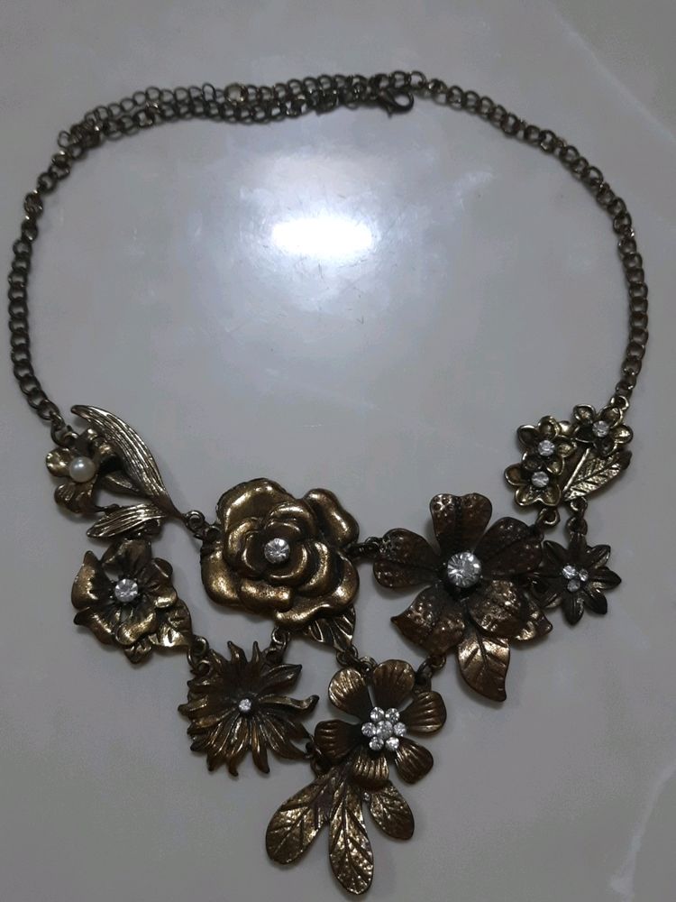 Antique Designer Neck Piece