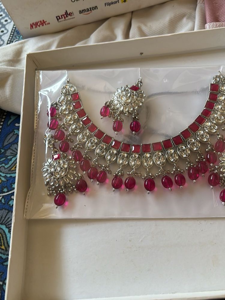 Jewellery Set unused packed