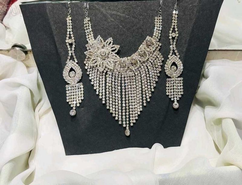 DIAMOND Jewellery Set