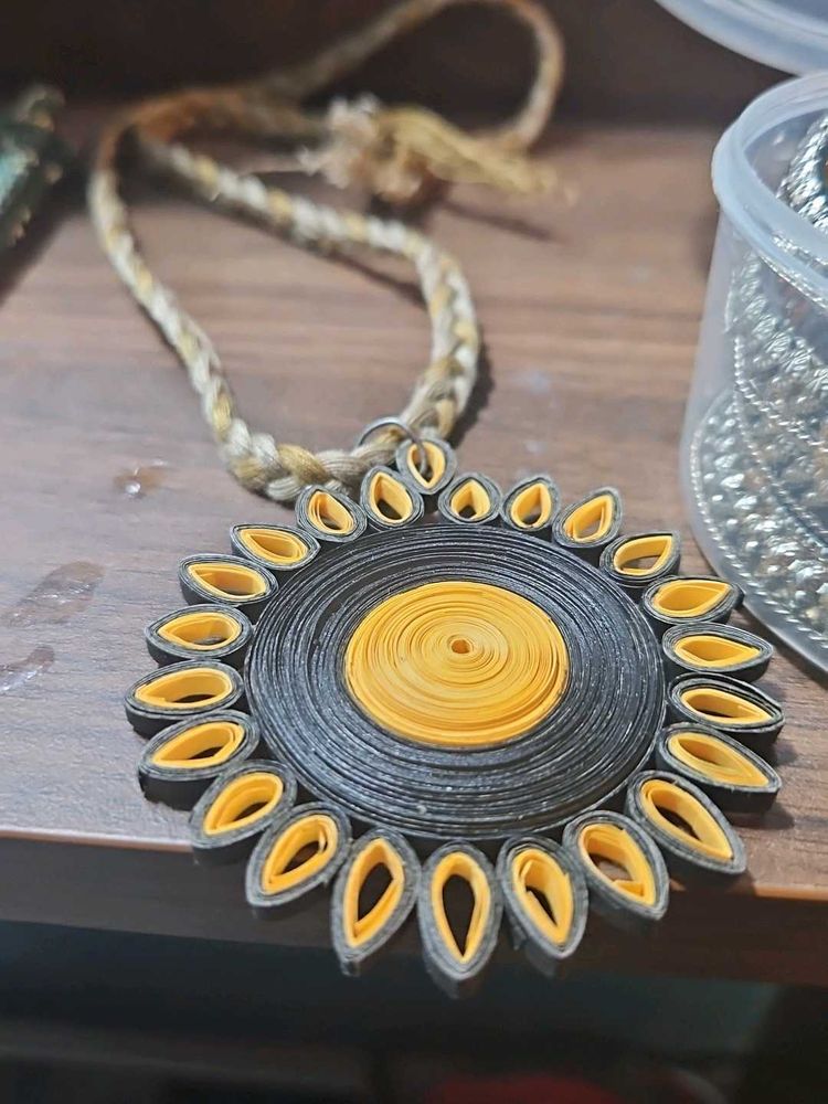 Unique Paper Quilling Necklace
