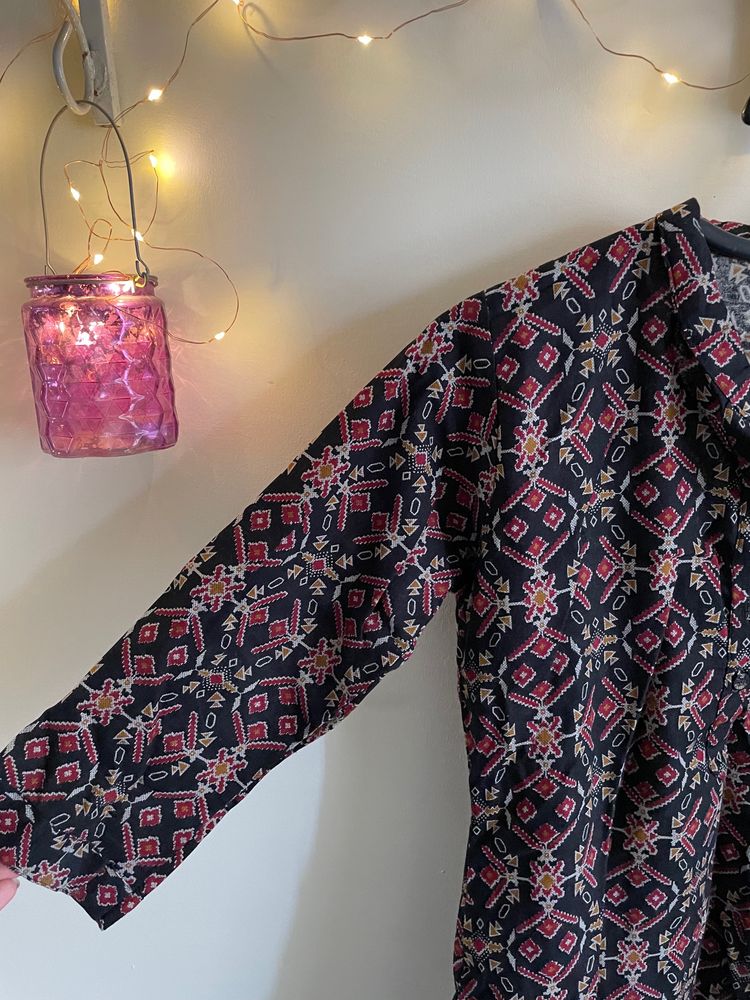 Beautiful Kurta For Women - Size S