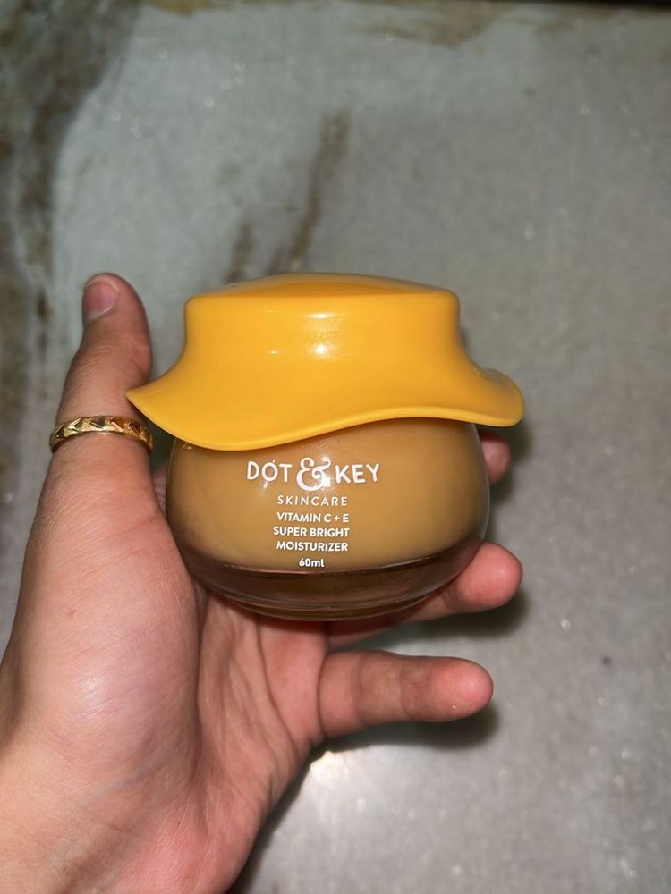 Combo Of Dot And Key Moisturizer,sunscreen
