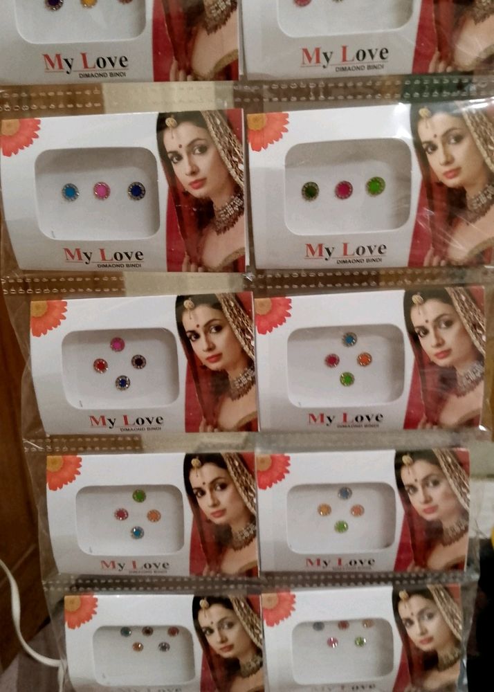 Stone Multicolour Fancy Bindi (Three Colours)12