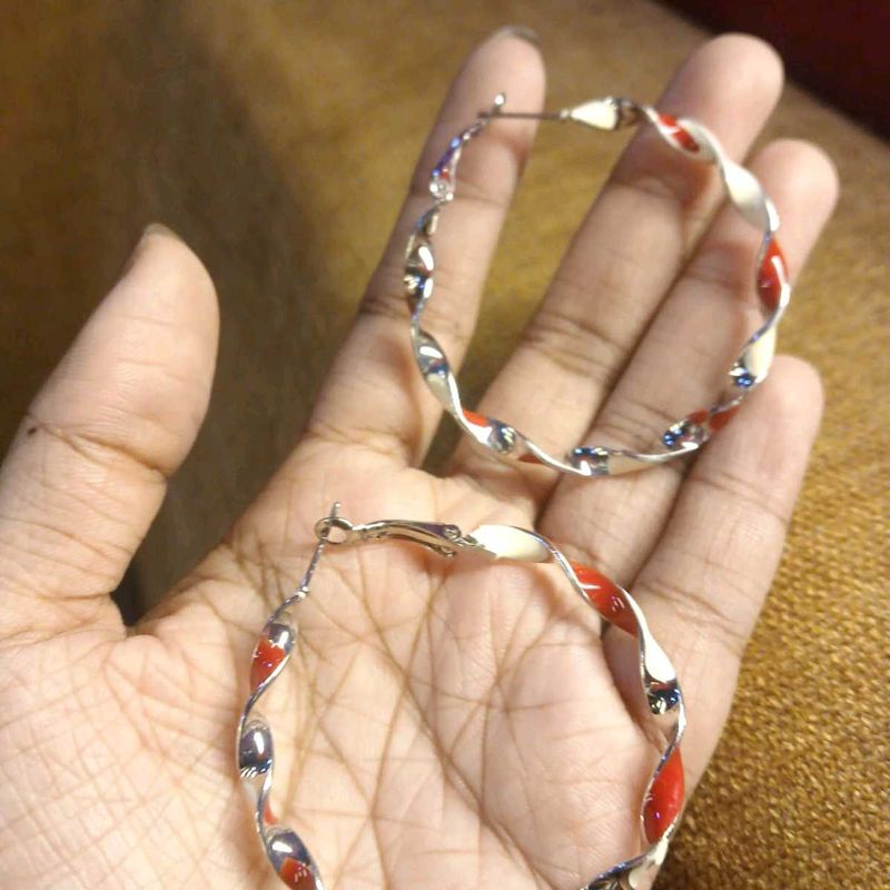 Twist of Glam – Red &amp; Silver Hoop Earrings❤️🤍