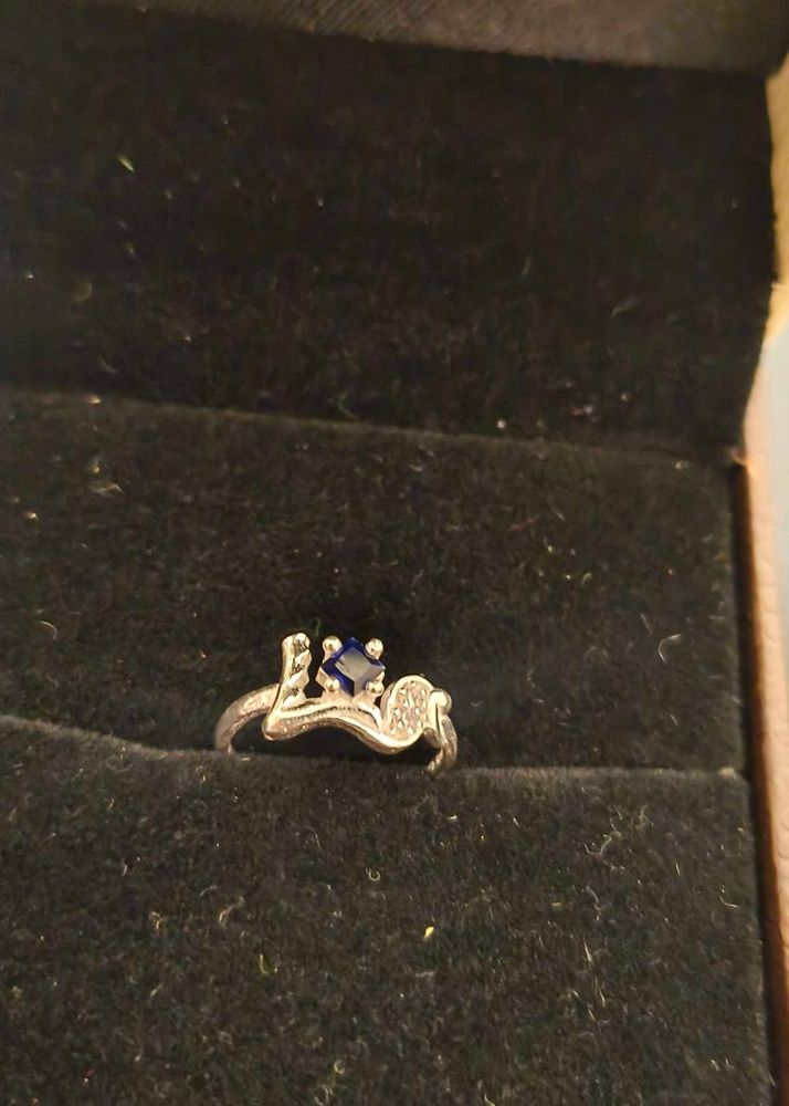 Elegant Blue Stone silver ring