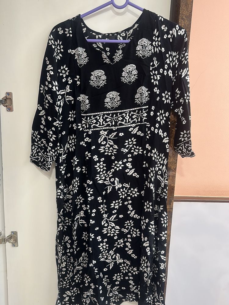 Women Kurta Set