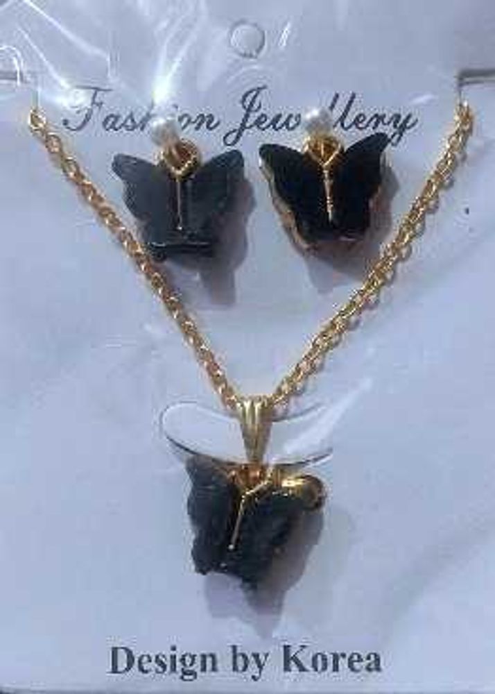 Butterfly Necklace &amp; Earring Set