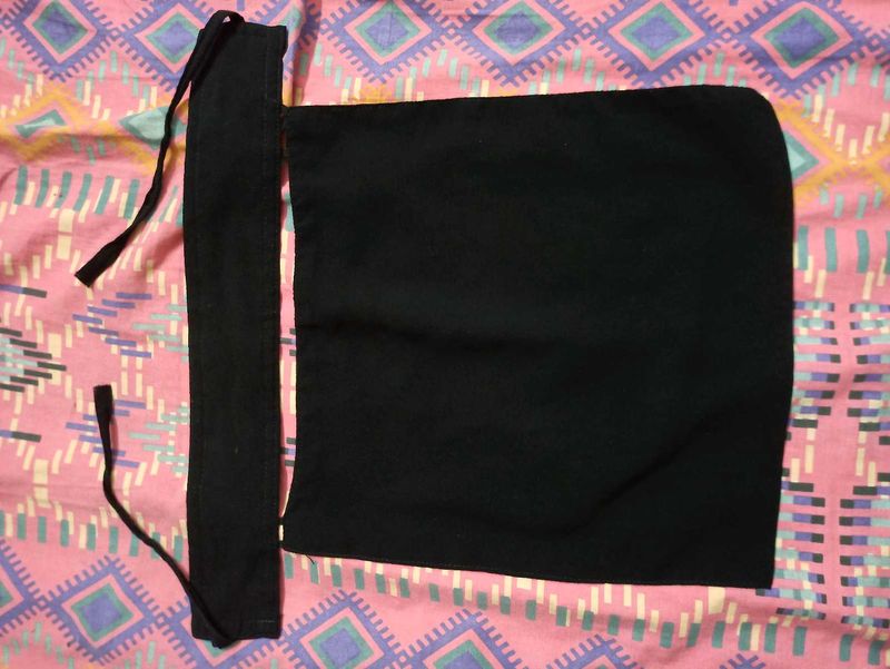 Black Fabric Wrap with Ties